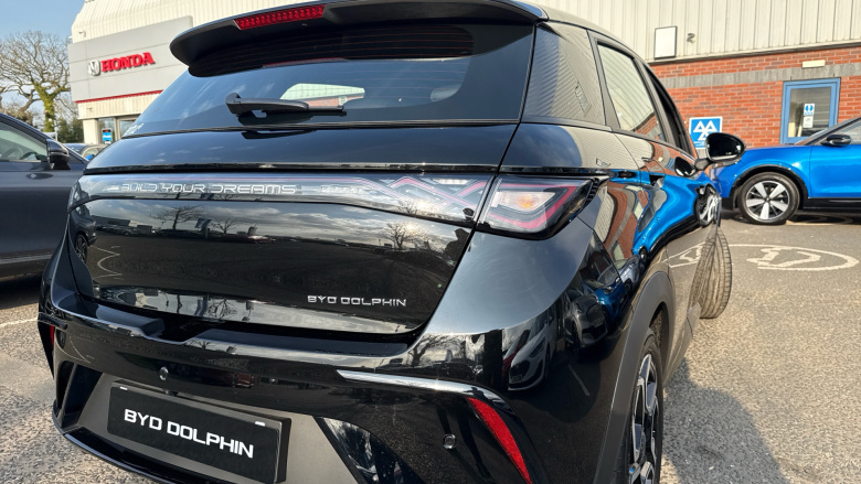 BYD Dolphin 150kW Comfort 60.4kWh Auto Electric Hatchback